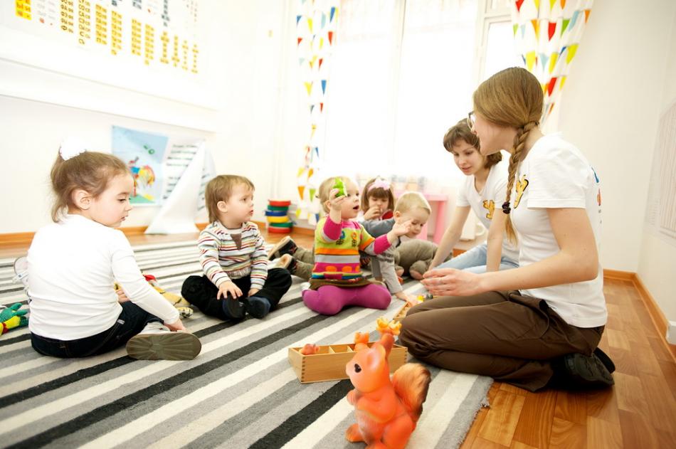 Сколько стоят развивающие занятия для детей в детском центре?